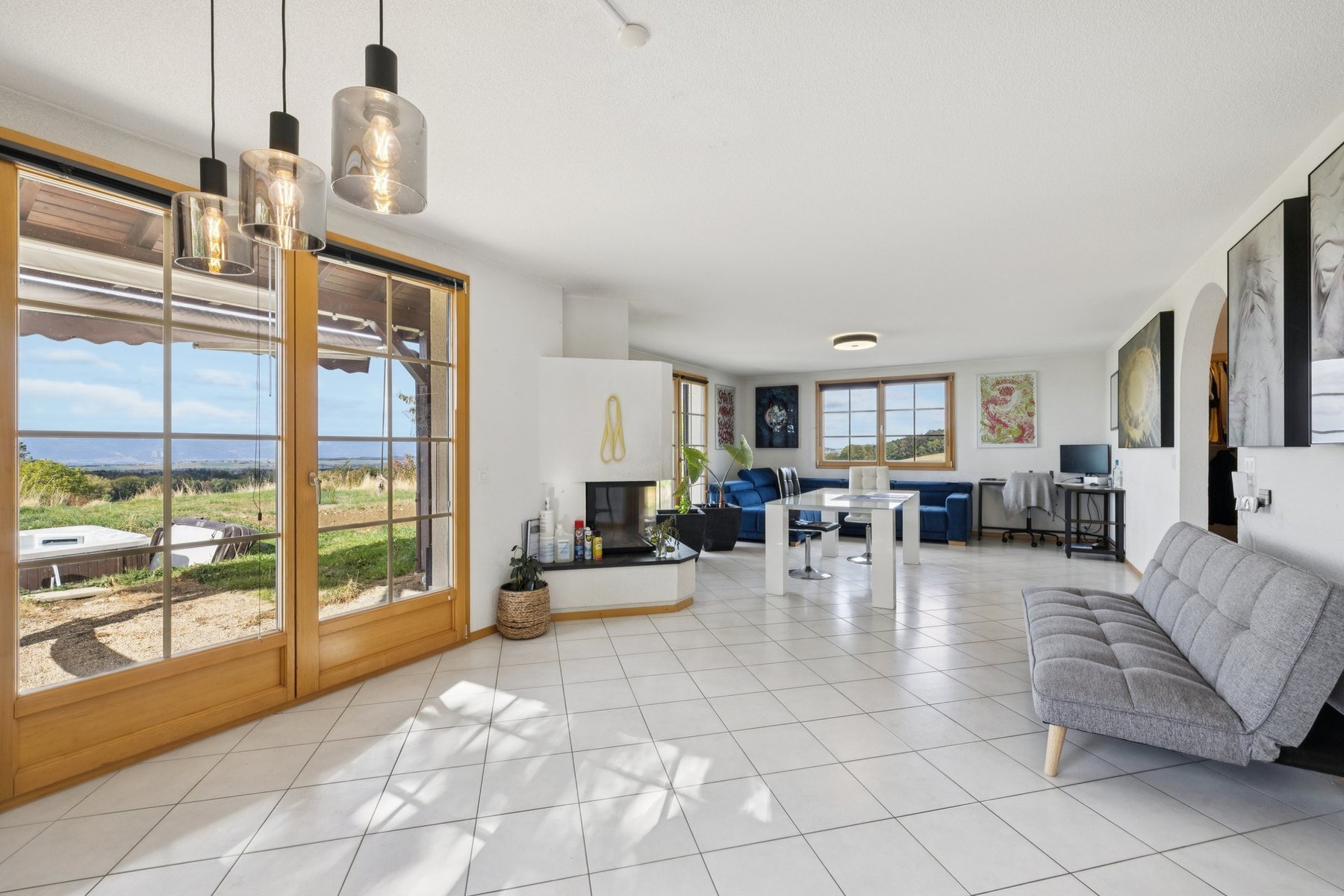  5.5-room single-family home with a large basement and a 1,500-square-meter lot - 物件實景