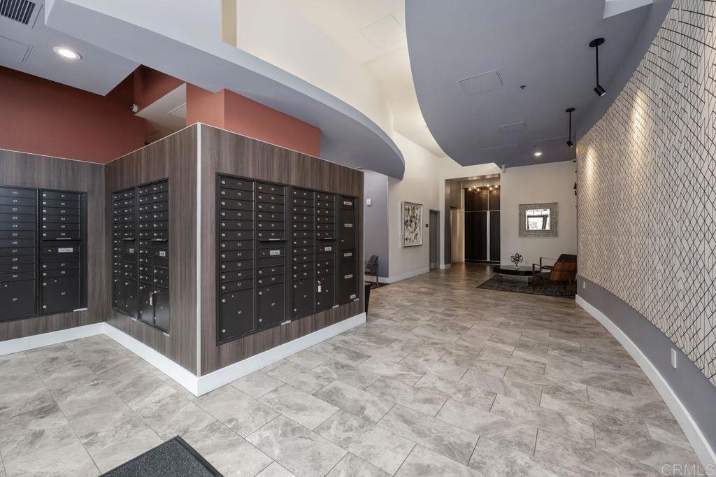 San Diego, California, 92101, United States, 1 Bedroom Bedrooms, ,1 BathroomBathrooms,Residential,For Sale,1898272