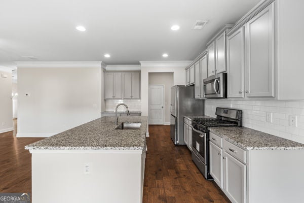 Hoschton, Georgia, 30548, United States, 4 Bedrooms Bedrooms, ,4 BathroomsBathrooms,Residential,For Sale,1858967