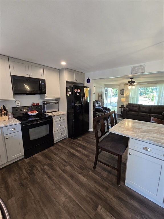 Brockton, Massachusetts, 02301, United States, 3 Bedrooms Bedrooms, ,1 BathroomBathrooms,Residential,For Sale,1895506