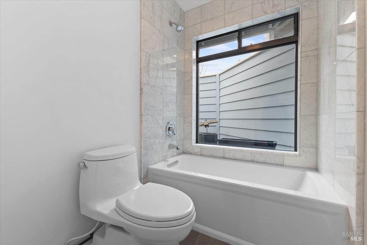 Santa Rosa, California, 95409, United States, 3 Bedrooms Bedrooms, ,2 BathroomsBathrooms,Residential,For Sale,2006372