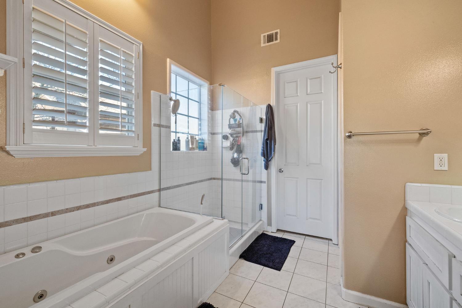 Copperopolis, California, 95228, United States, 4 Bedrooms Bedrooms, ,3 BathroomsBathrooms,Residential,For Sale,2008854