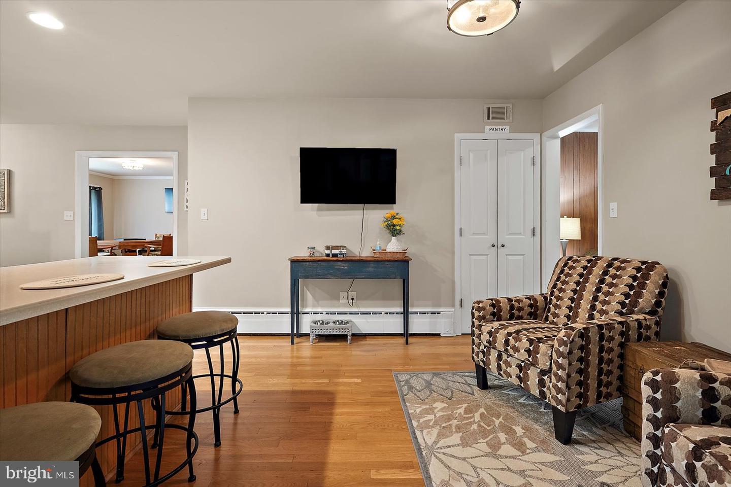 Salisbury, Maryland, 21801, United States, 3 Bedrooms Bedrooms, ,3 BathroomsBathrooms,Residential,For Sale,1898582