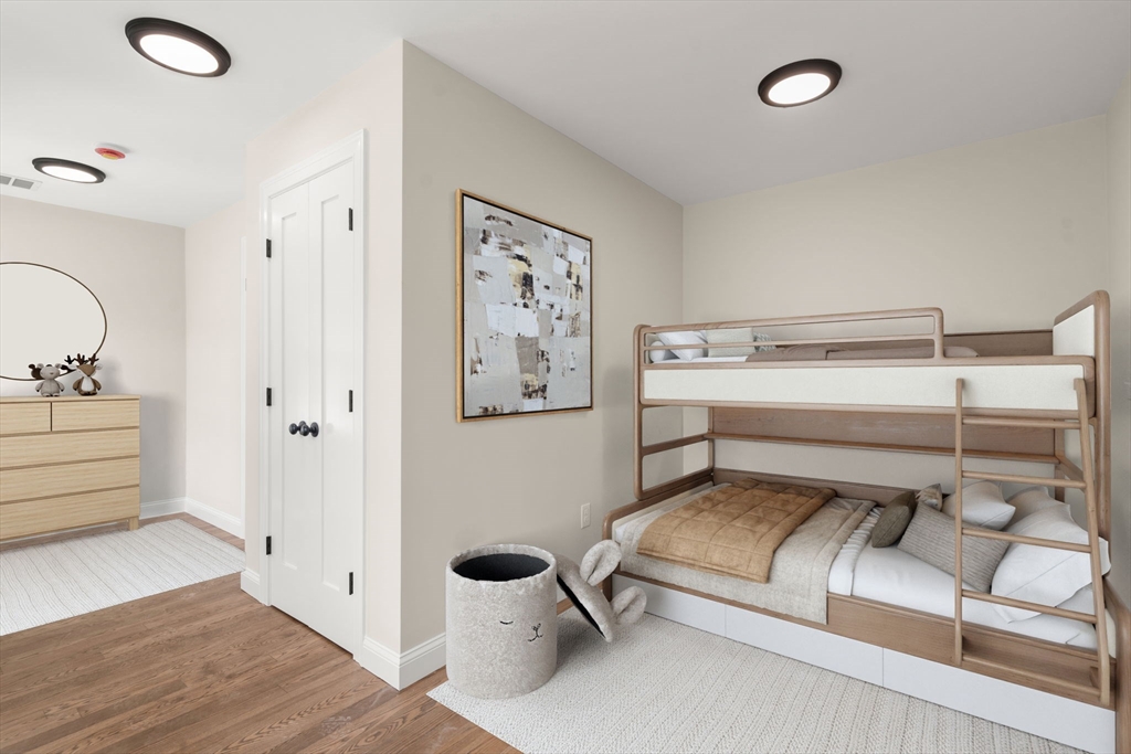 Worcester, Massachusetts, 01606, United States, 3 Bedrooms Bedrooms, ,3 BathroomsBathrooms,Residential,For Sale,1993323