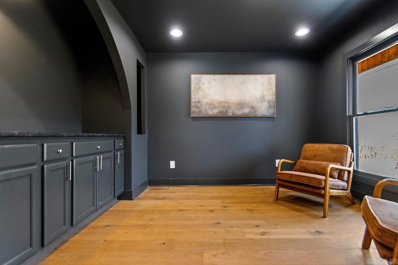 Alexander, Arkansas, 72002, United States, 6 Bedrooms Bedrooms, ,4 BathroomsBathrooms,Residential,For Sale,1986136