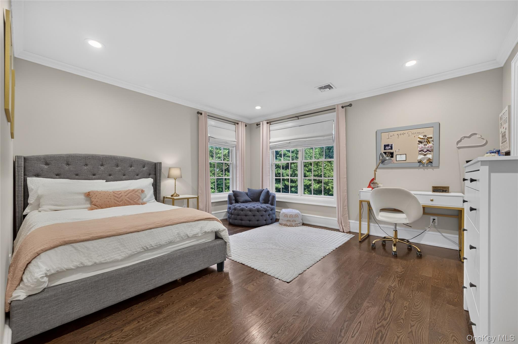  15 Thorman Lane, Huntington, NY, 11743 - 物件實景