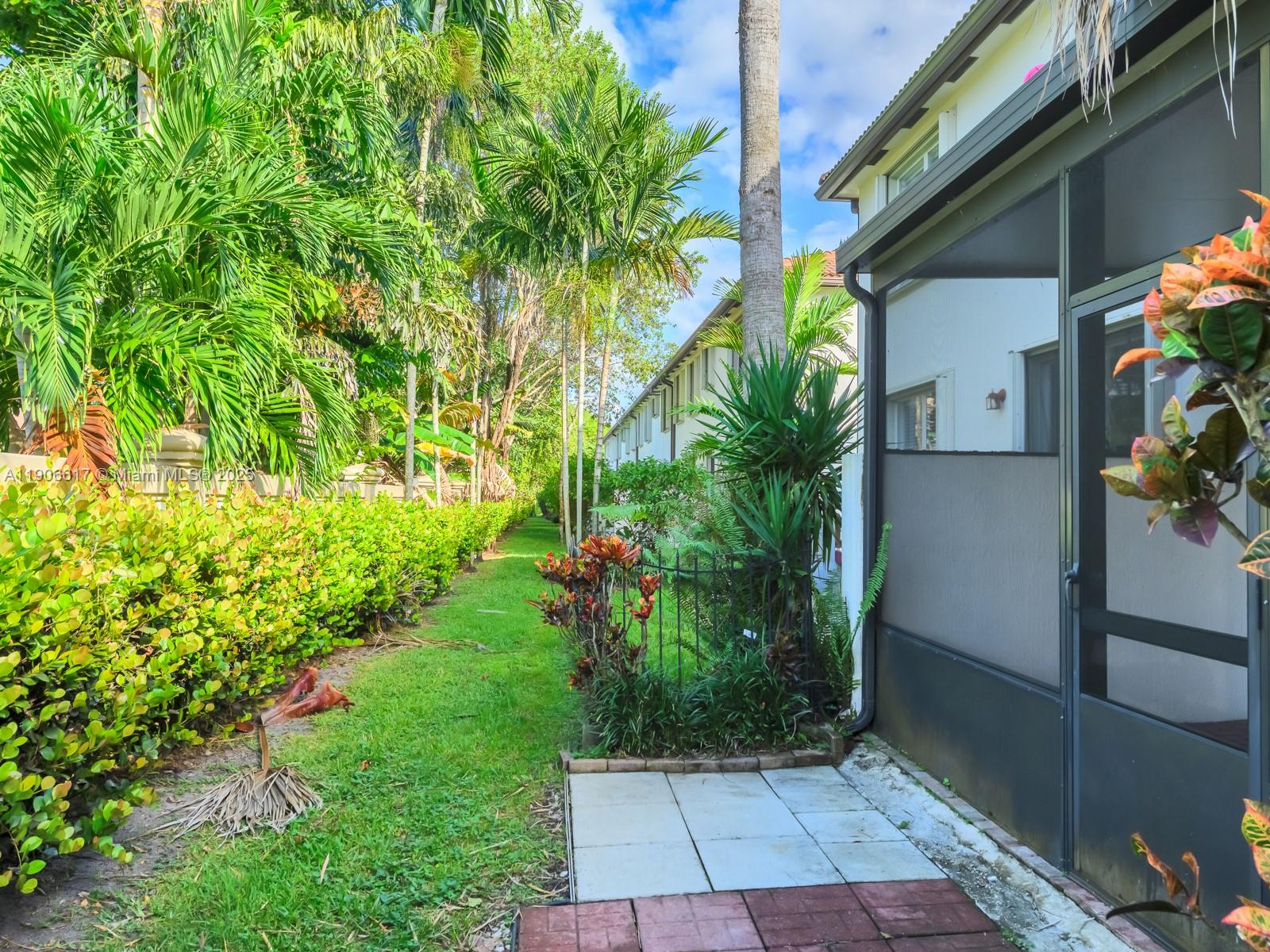 Cooper City, Florida, 33328, United States, 3 Bedrooms Bedrooms, ,3 BathroomsBathrooms,Residential,For Sale,1984666