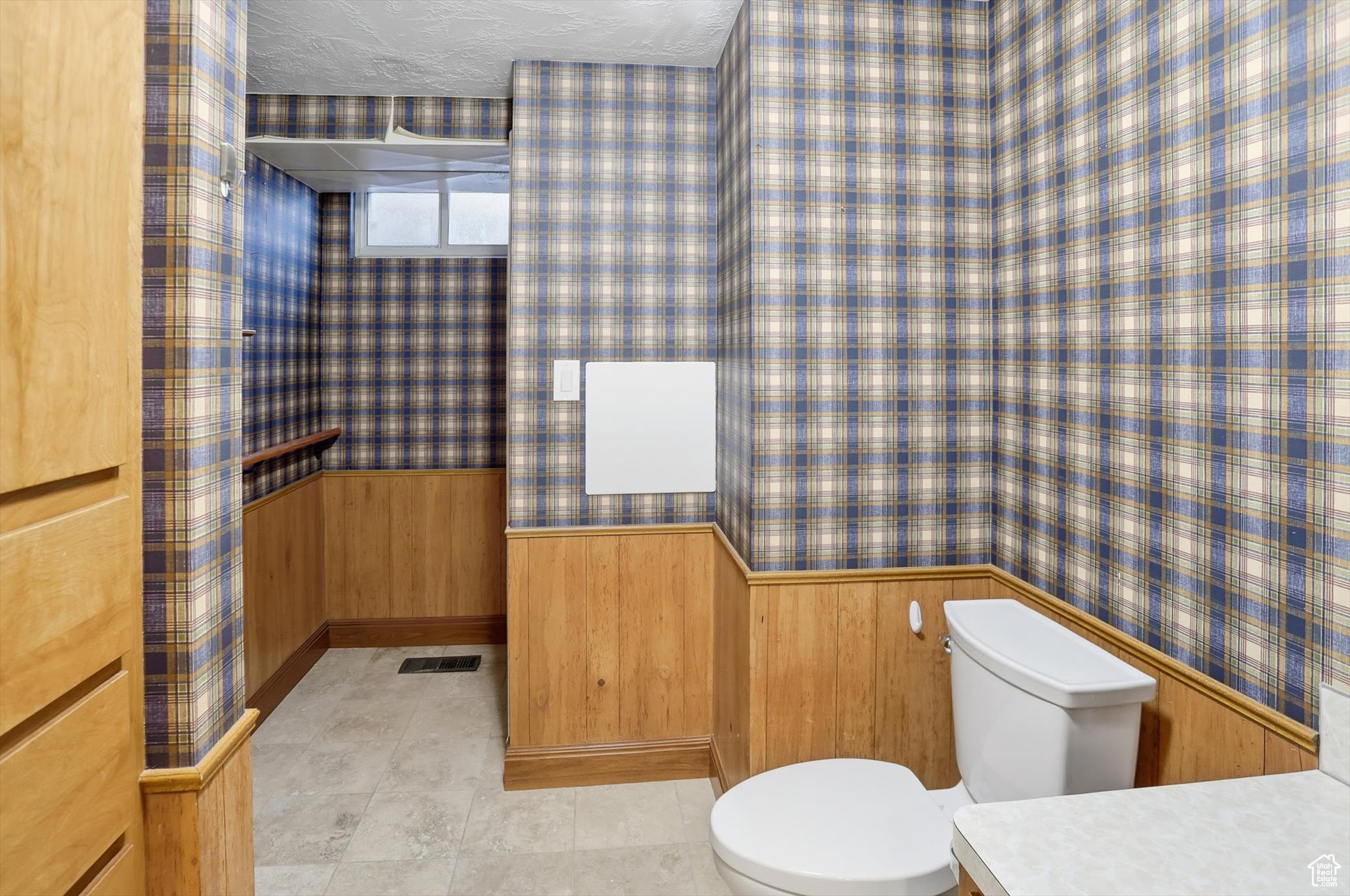 Logan, Utah, 84341, United States, 5 Bedrooms Bedrooms, ,1 BathroomBathrooms,Residential,For Sale,1983930