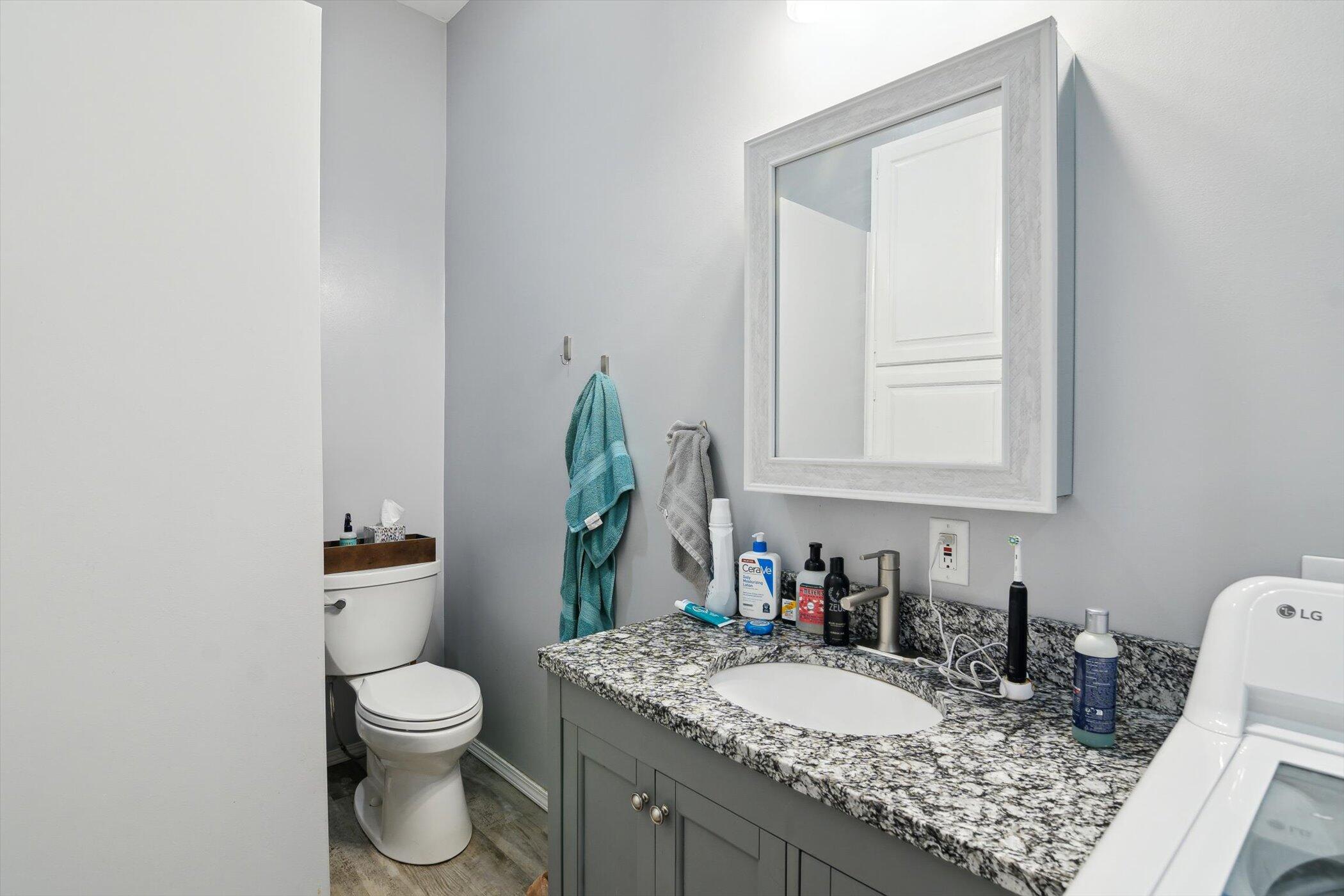 Hillsdale, Michigan, 49242, United States, 6 Bedrooms Bedrooms, ,4 BathroomsBathrooms,Residential,For Sale,1931789