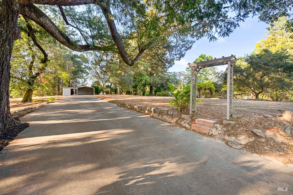 Sebastopol, California, 95472, United States, 3 Bedrooms Bedrooms, ,3 BathroomsBathrooms,Residential,For Sale,1938553