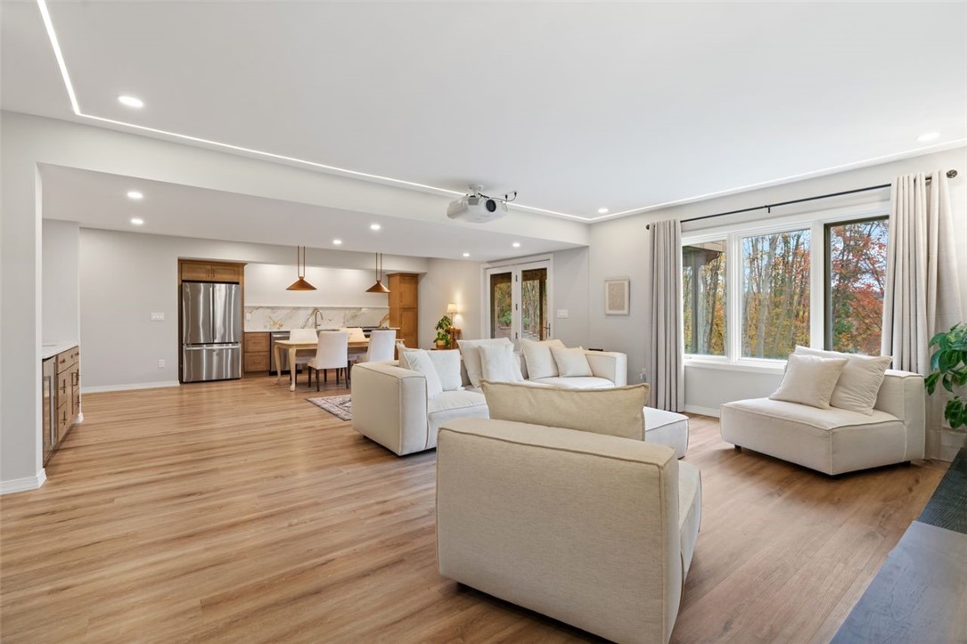 Adams Twp, Pennsylvania, 15044, United States, 5 Bedrooms Bedrooms, ,6 BathroomsBathrooms,Residential,For Sale,1989587