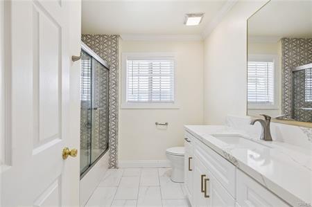 Los Angeles, California, 90016, United States, ,Residential,For Sale,1895088