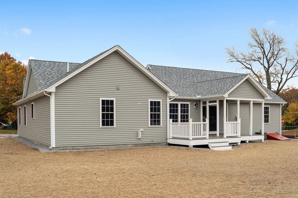 Leominster, Massachusetts, 01453, United States, 3 Bedrooms Bedrooms, ,2 BathroomsBathrooms,Residential,For Sale,1826440