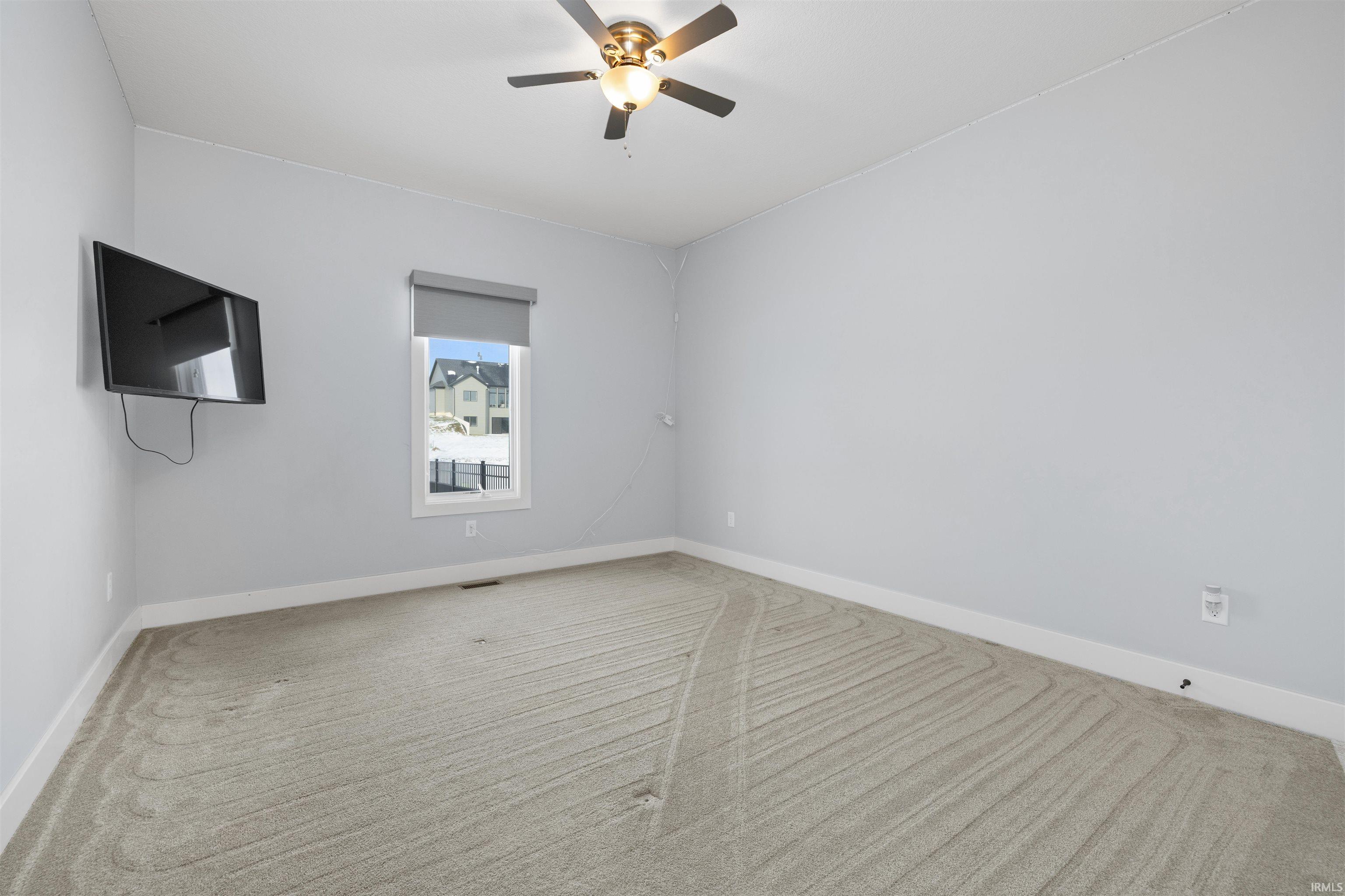 Fort Wayne, Indiana, 46845, United States, 3 Bedrooms Bedrooms, ,3 BathroomsBathrooms,Residential,For Sale,2006241