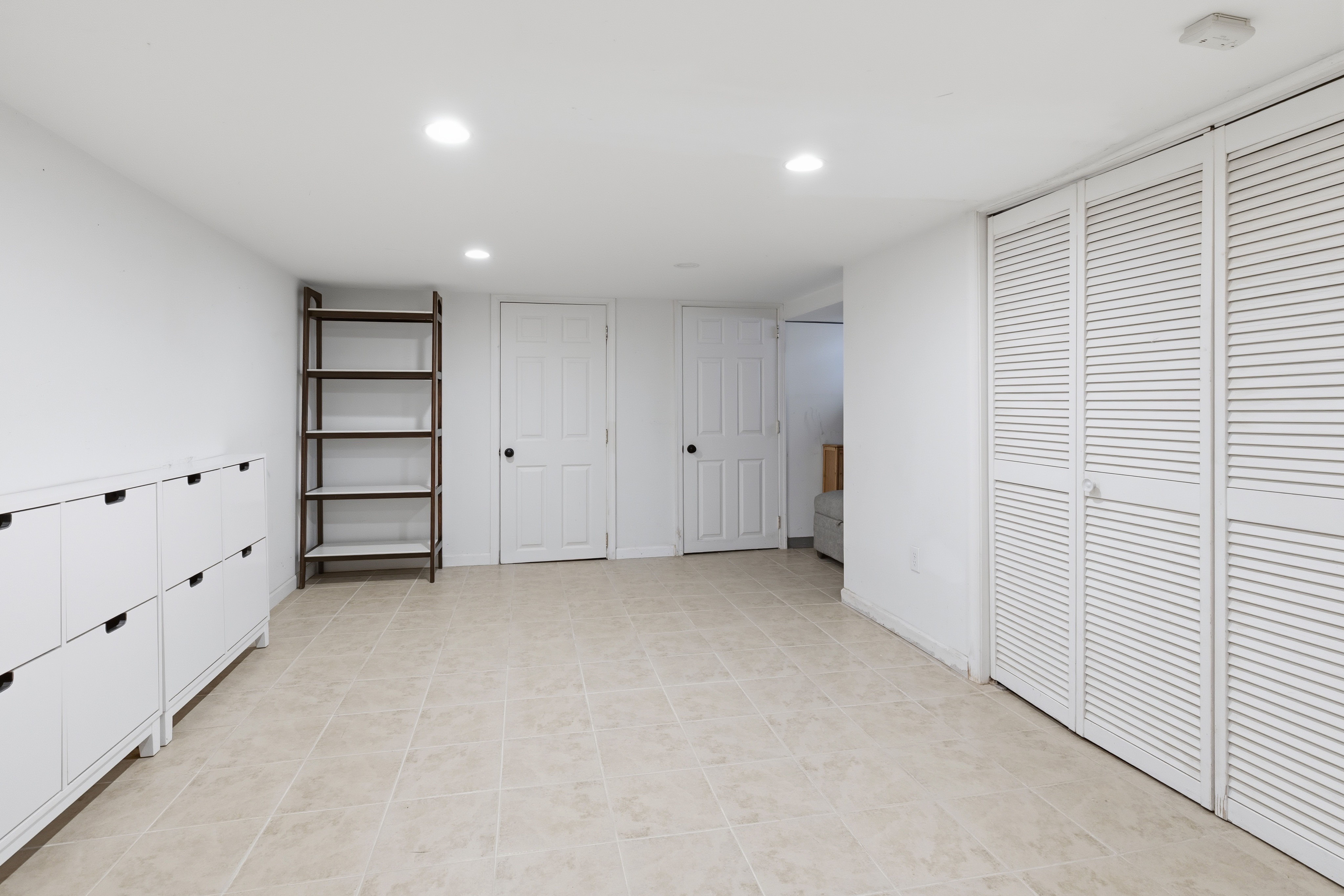  210 East Evergreen Avenue, Philadelphia, PA 19118 - 物件實景