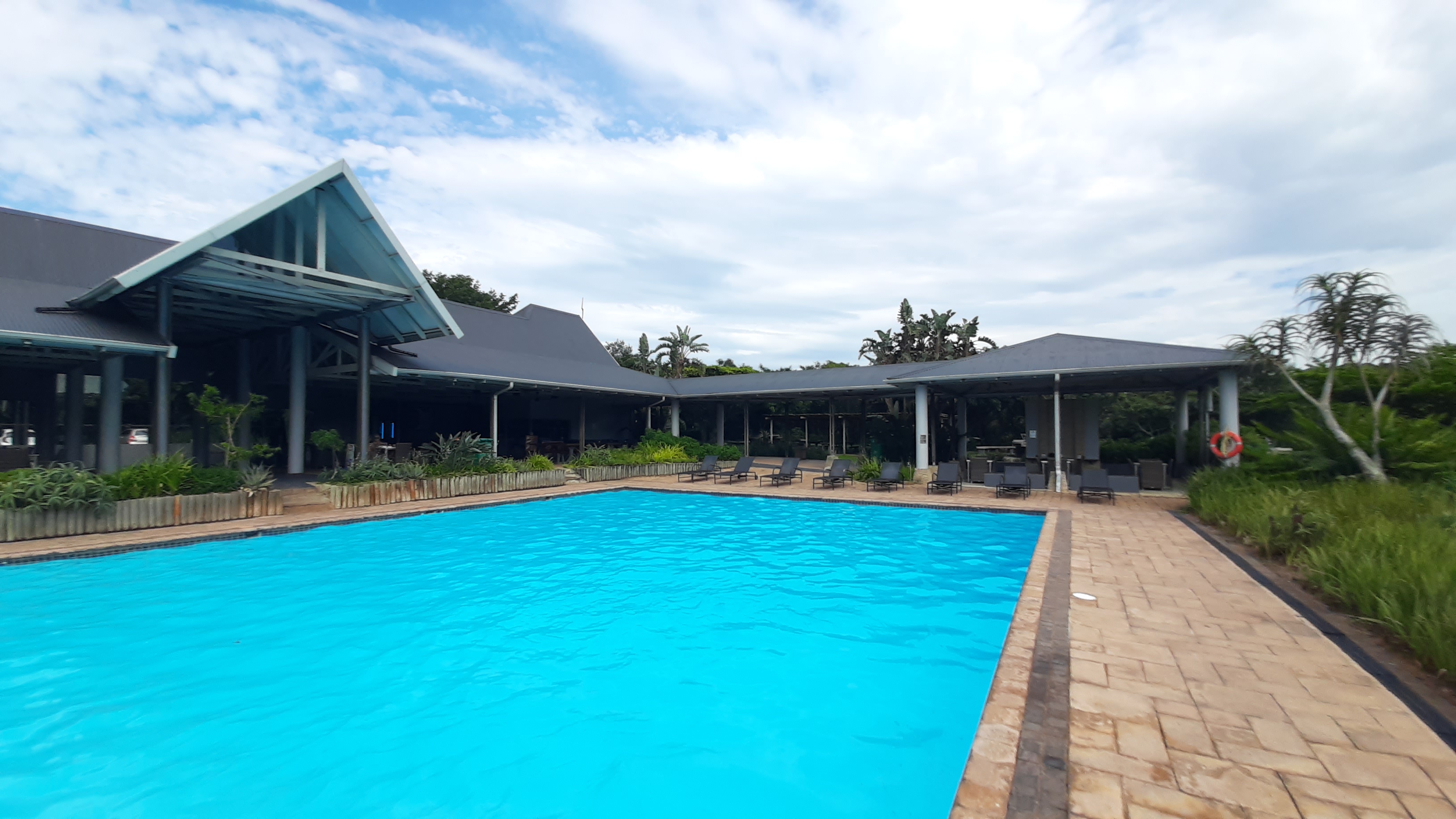  Private Bush Lodge-Inspired Estate Residence on 2,344m² in Simbithi Eco Estate - 物件實景