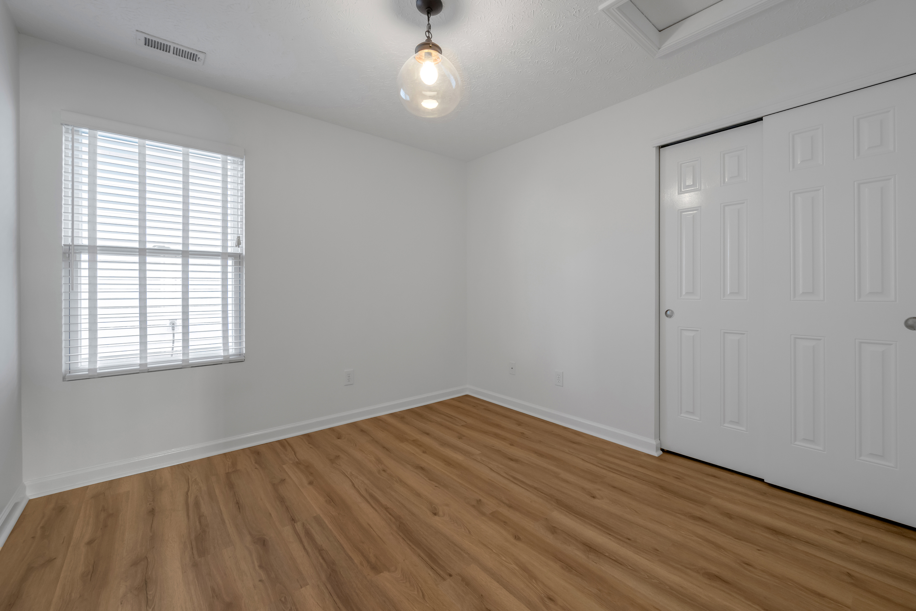  1037 Lemon Rue Way - 物件實景