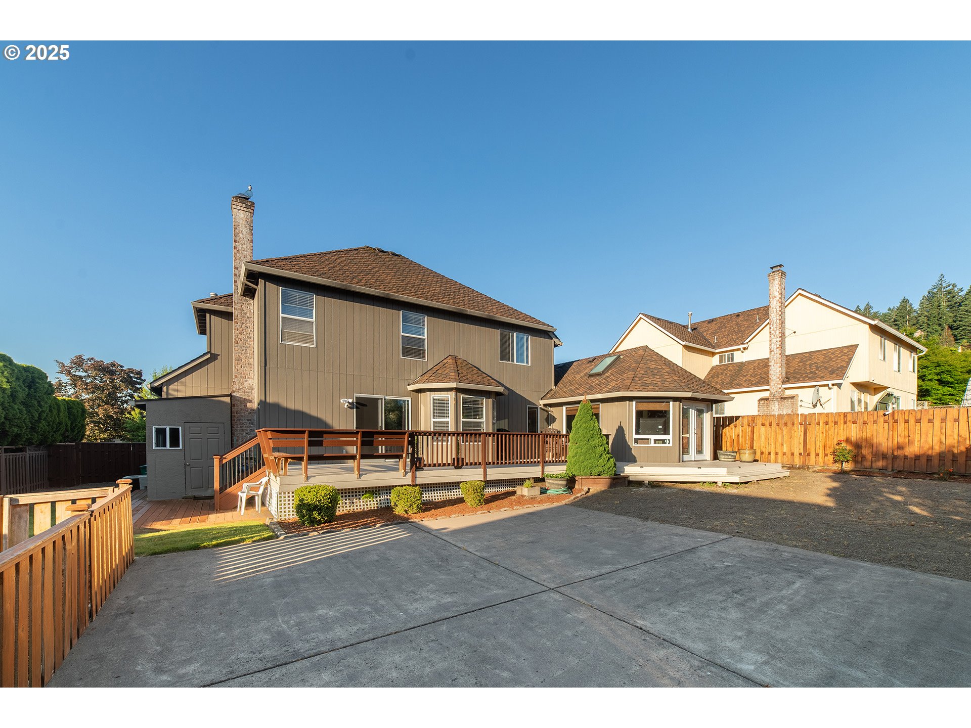 Clackamas, Oregon, 97015, United States, 3 Bedrooms Bedrooms, ,2 BathroomsBathrooms,Residential,For Sale,1868784