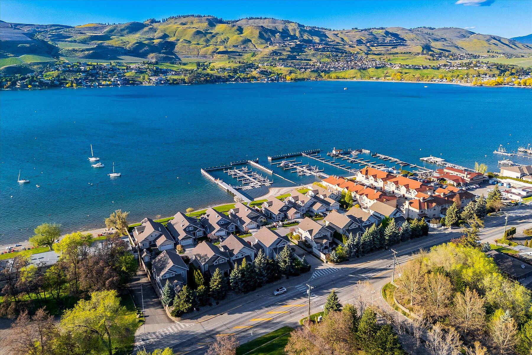  The Lakeside Residences - 物件實景
