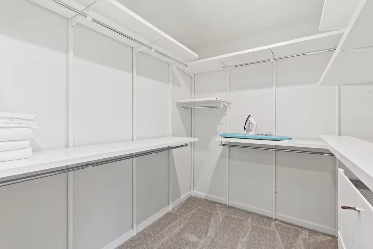 Pacifica, California, 94044, United States, 4 Bedrooms Bedrooms, ,4 BathroomsBathrooms,Residential,For Sale,1988181