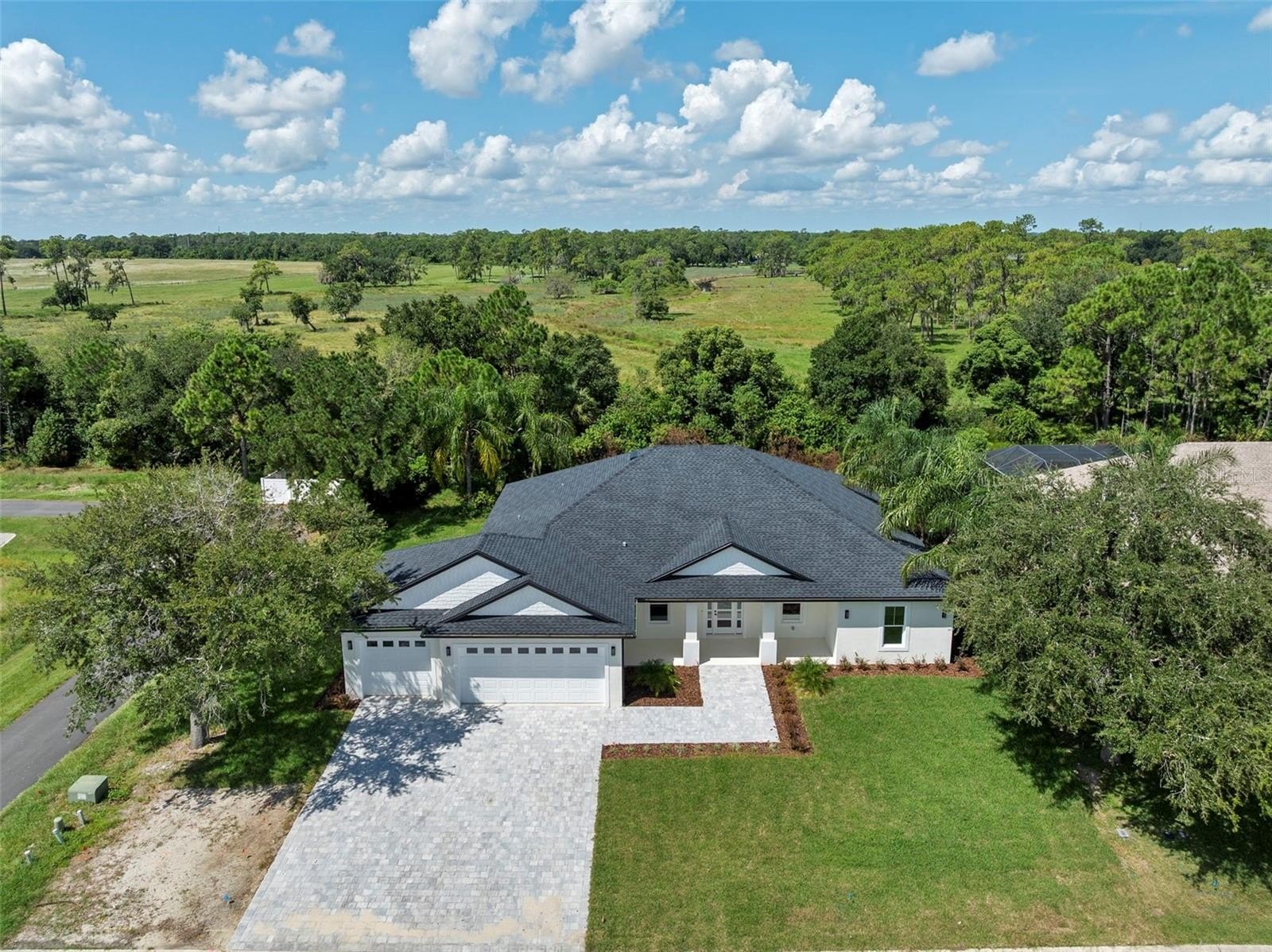 WINTER HAVEN, Florida, 33884, United States, 3 Bedrooms Bedrooms, ,3 BathroomsBathrooms,Residential,For Sale,1976731