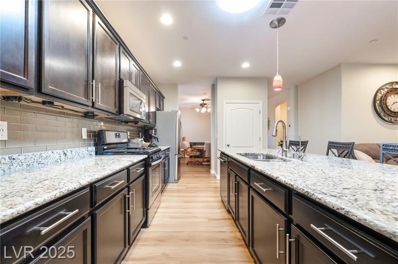 Henderson, Nevada, 89011, United States, 3 Bedrooms Bedrooms, ,2 BathroomsBathrooms,Residential,For Sale,1985669