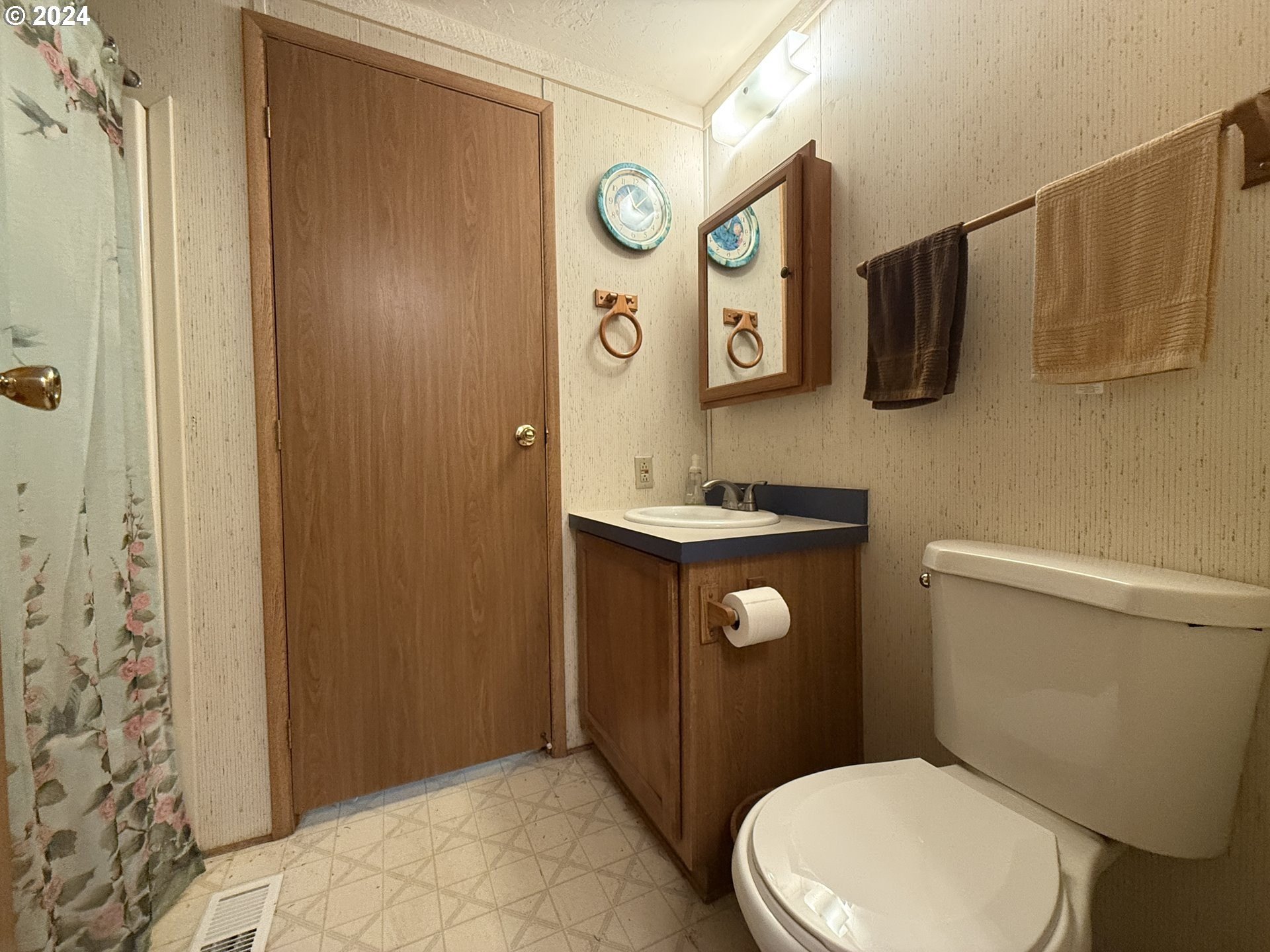 Brookings, Oregon, 97415, United States, 2 Bedrooms Bedrooms, ,2 BathroomsBathrooms,Residential,For Sale,1974438