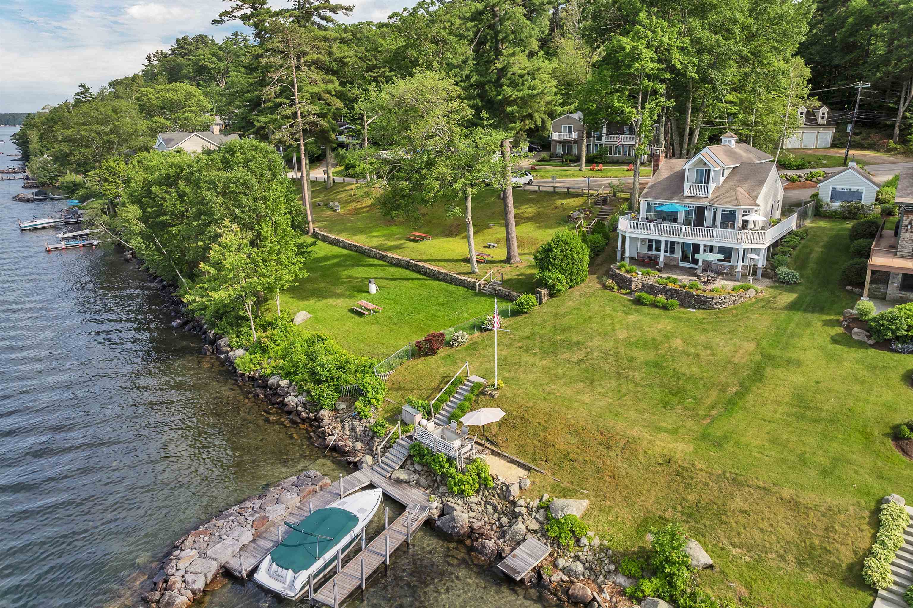 Gilford, New Hampshire, 03249, United States, 3 Bedrooms Bedrooms, ,3 BathroomsBathrooms,Residential,For Sale,1875899