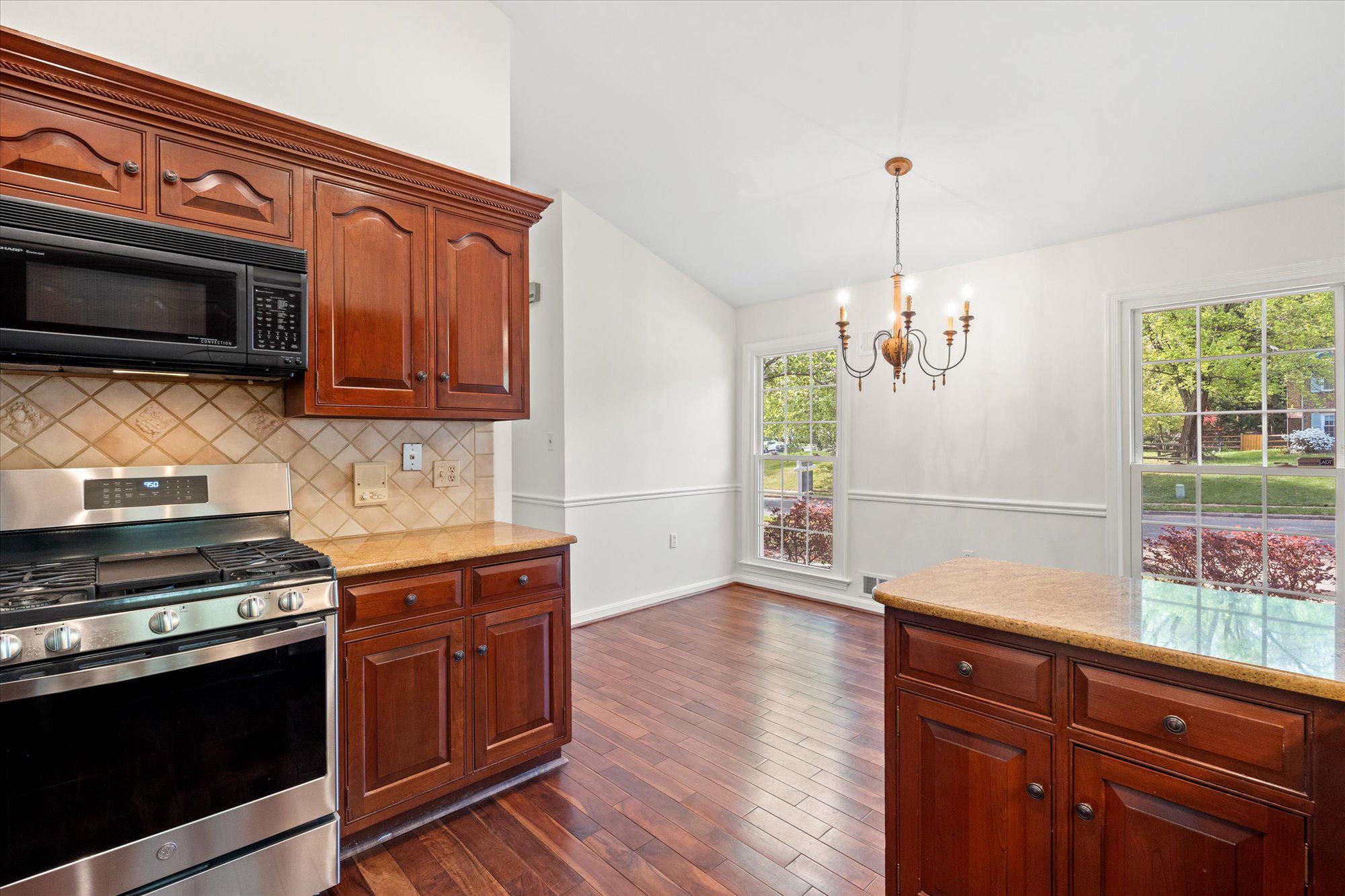  6212 Nethercombe Court, Mclean, VA, 22101 - 物件實景