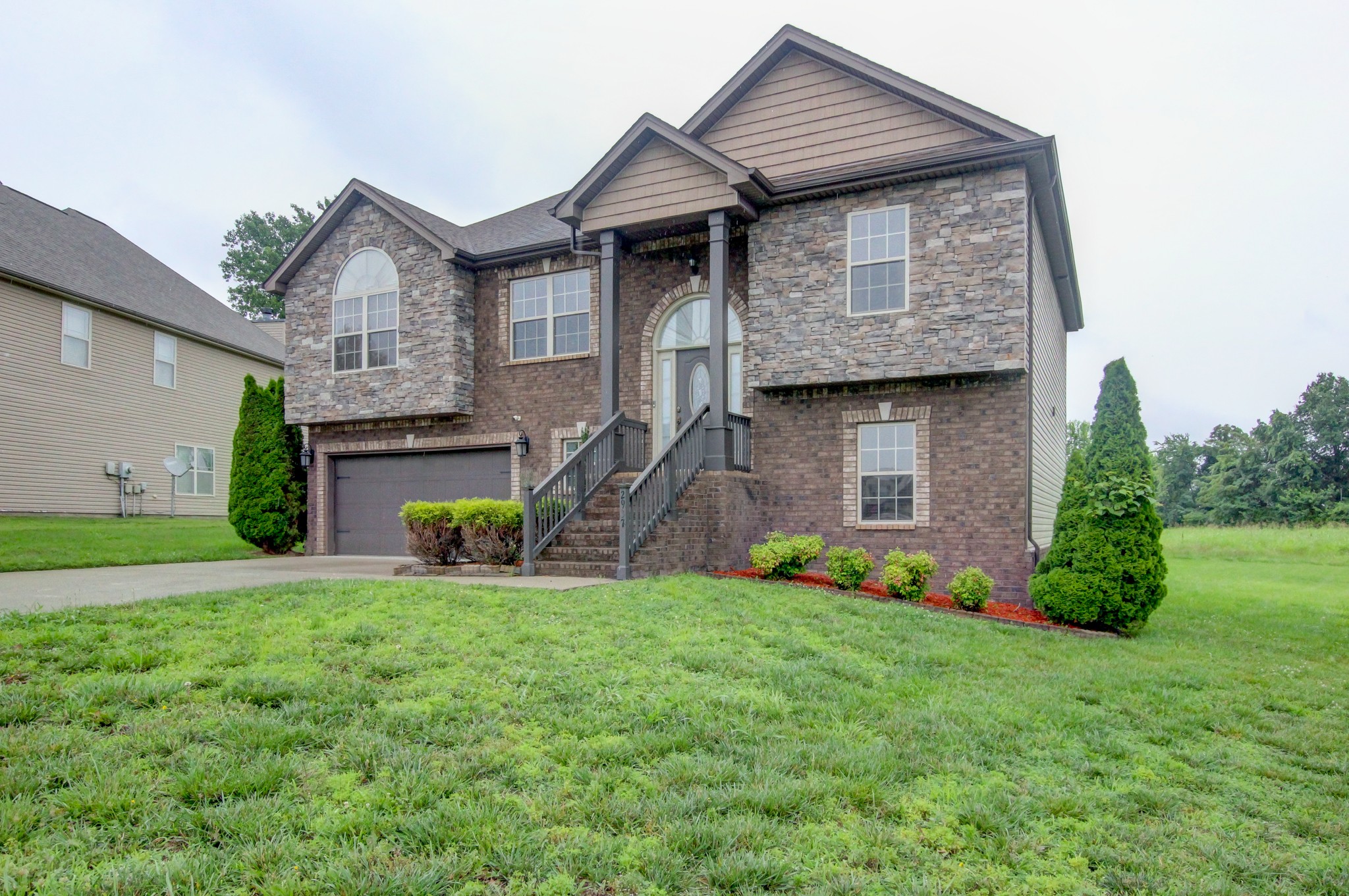 Mcmanus Cir, Clarksville, TN 37042 #1