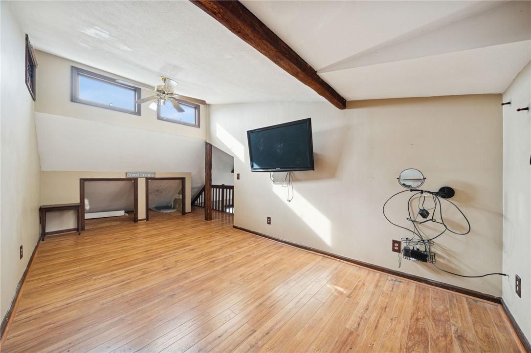 Plum Boro, Pennsylvania, 15239, United States, 4 Bedrooms Bedrooms, ,4 BathroomsBathrooms,Residential,For Sale,1996480