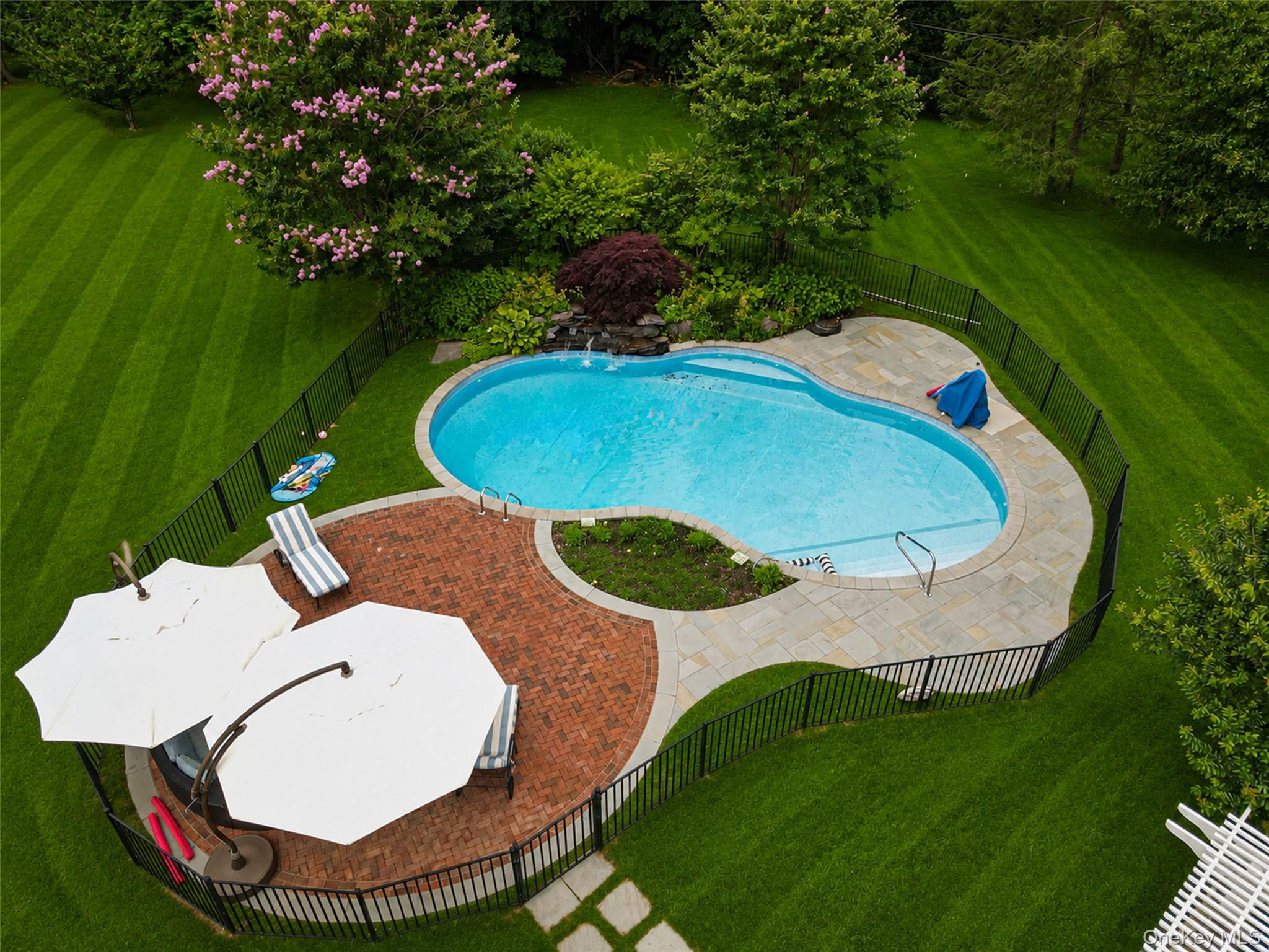 15 Dogwood Hill, Brookville, NY, 11545 - 物件實景