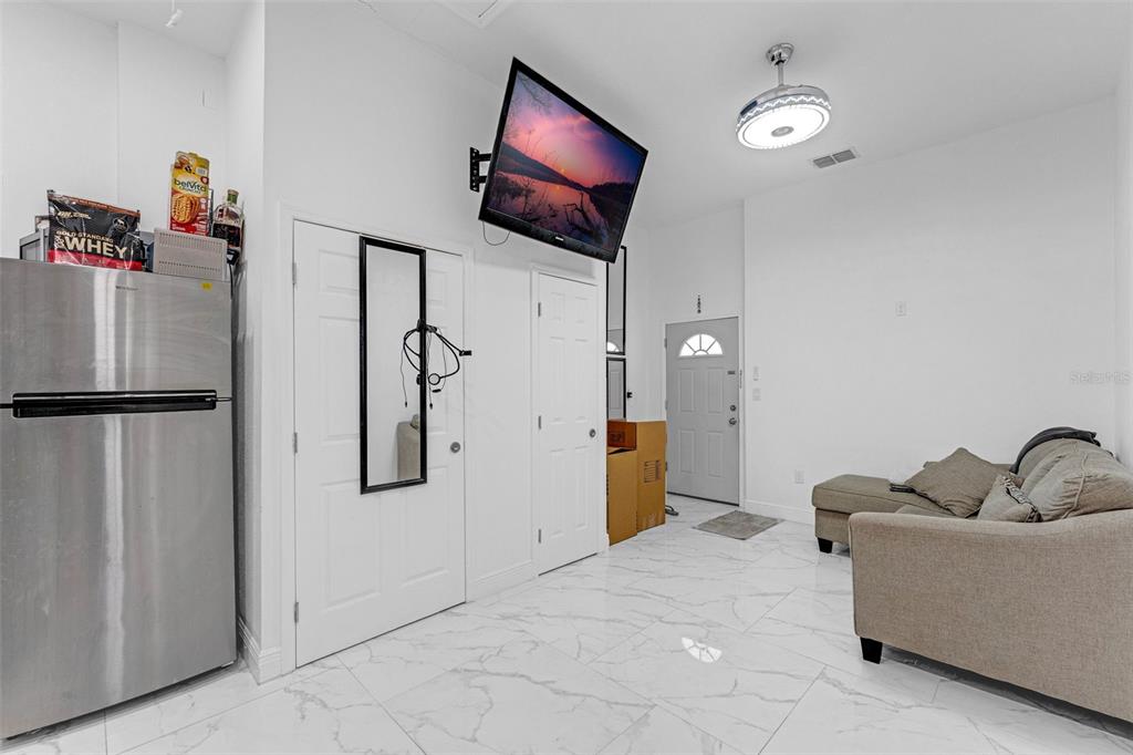 Orlando, Florida, 32829, United States, 4 Bedrooms Bedrooms, ,3 BathroomsBathrooms,Residential,For Sale,1926455