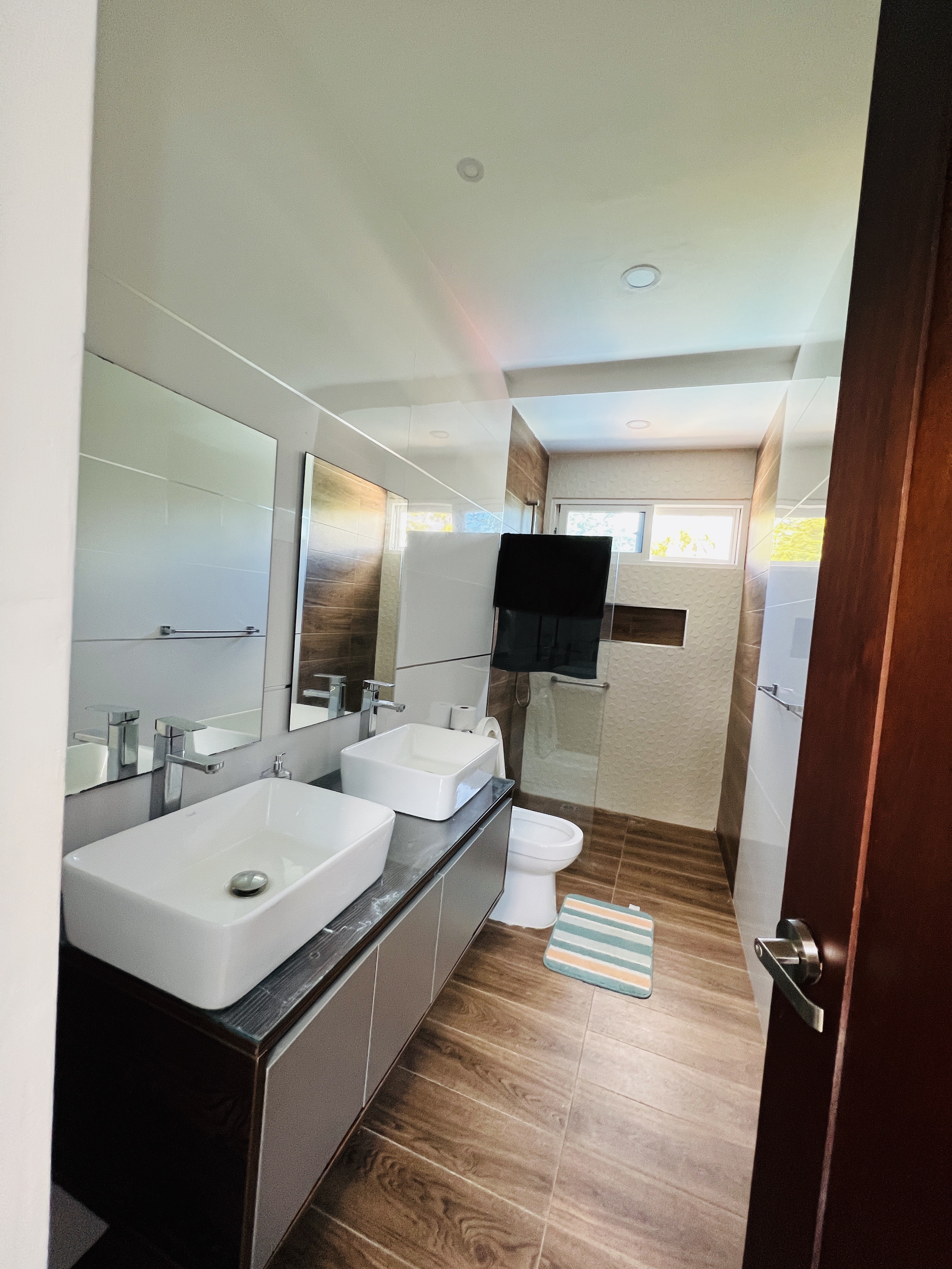 Cabarete, DO, 5 Bedrooms Bedrooms, ,4 BathroomsBathrooms,Residential,For Sale,1626326