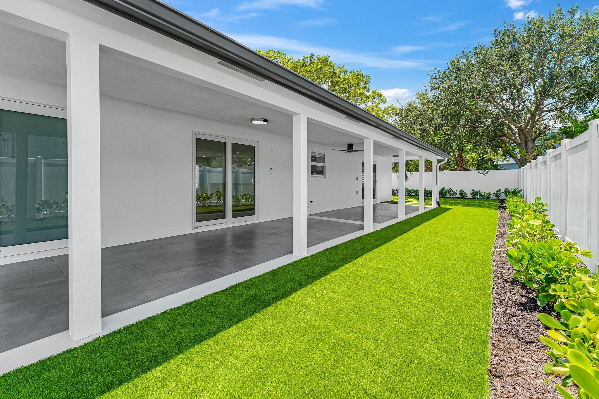 Boca Raton, Florida, 33487, United States, 3 Bedrooms Bedrooms, ,2 BathroomsBathrooms,Residential,For Sale,1904233
