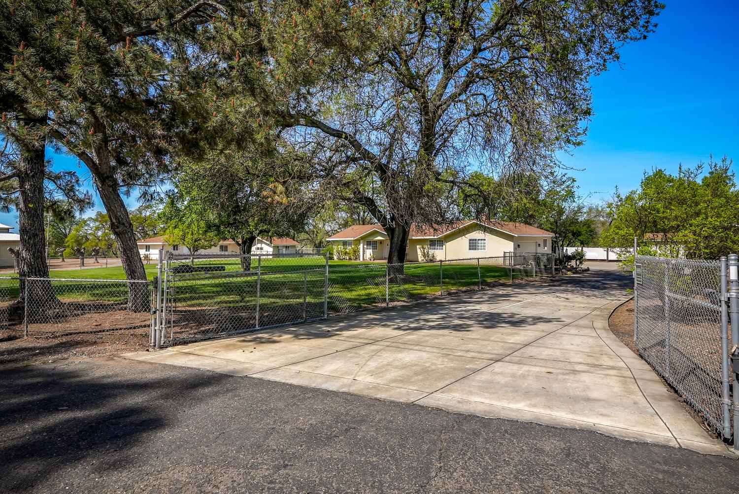 Linden, California, 952536, United States, 3 Bedrooms Bedrooms, ,2 BathroomsBathrooms,Residential,For Sale,2029919
