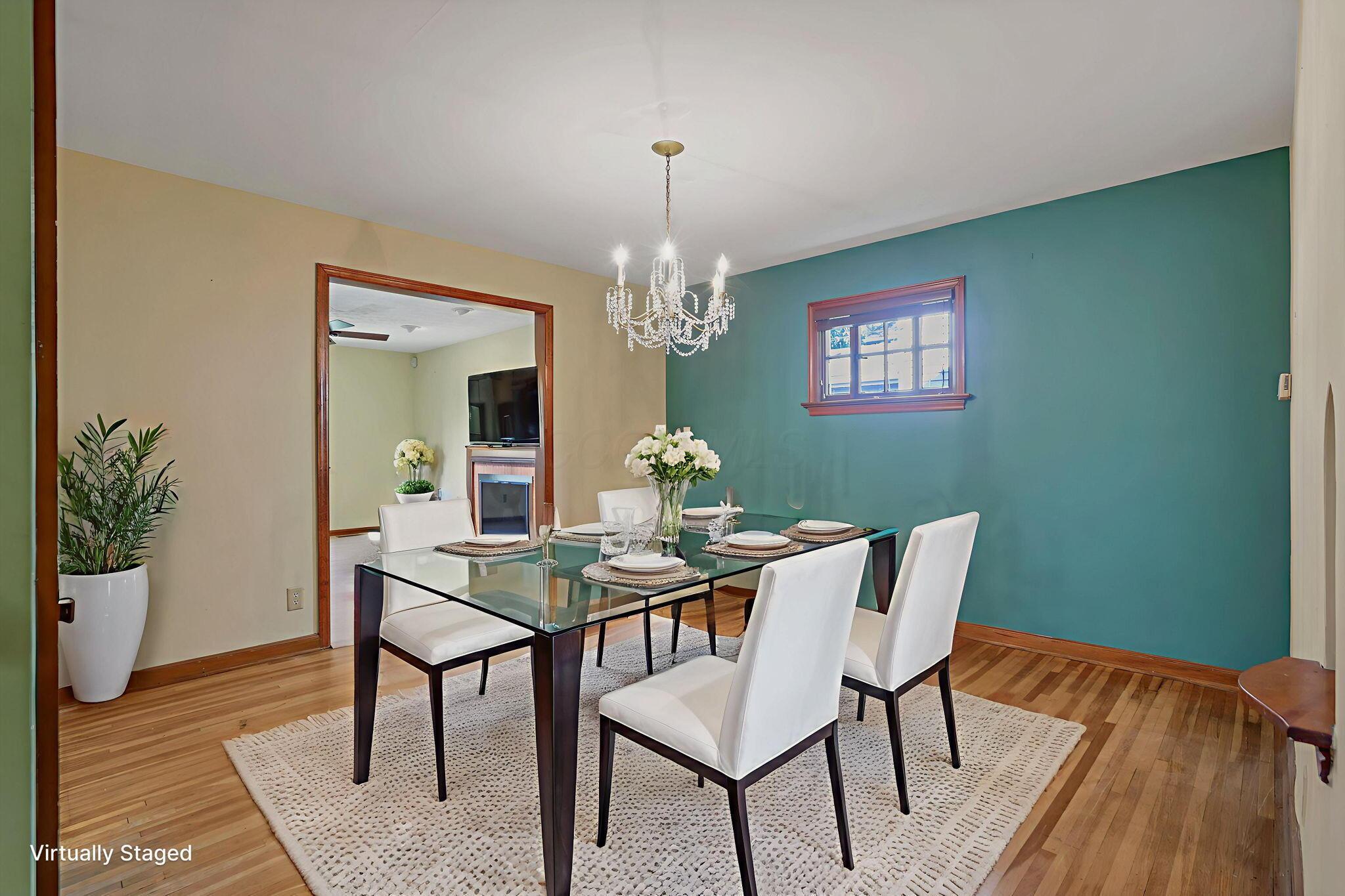 Bexley, Ohio, 43209, United States, 4 Bedrooms Bedrooms, ,3 BathroomsBathrooms,Residential,For Sale,1978539