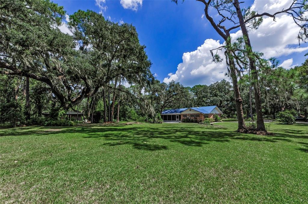 Plant City, Florida, 33566, United States, 3 Bedrooms Bedrooms, ,2 BathroomsBathrooms,Residential,For Sale,1932483