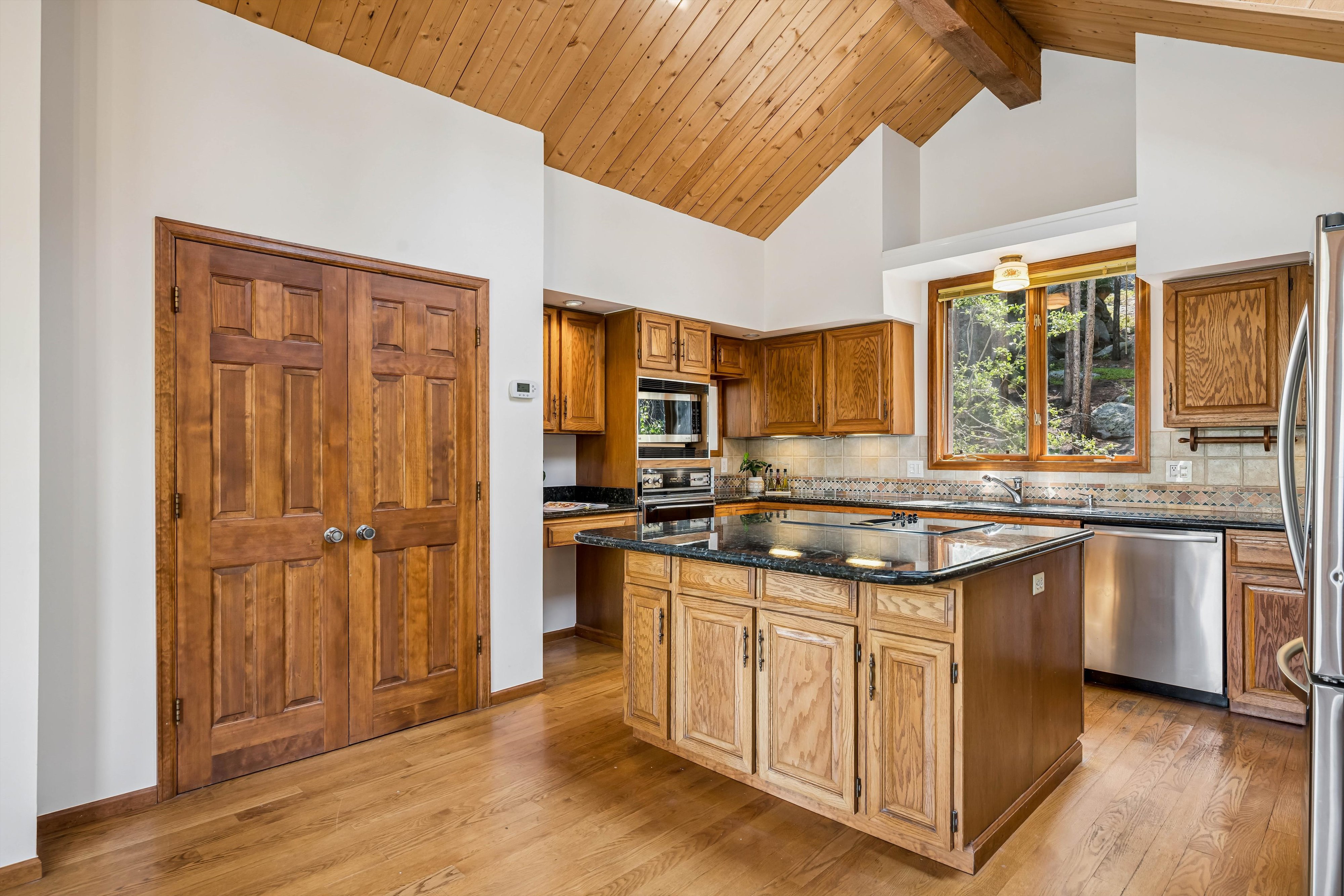  Colorado Mountain Living on 5.29 Wood/Sloping Acres - 物件實景