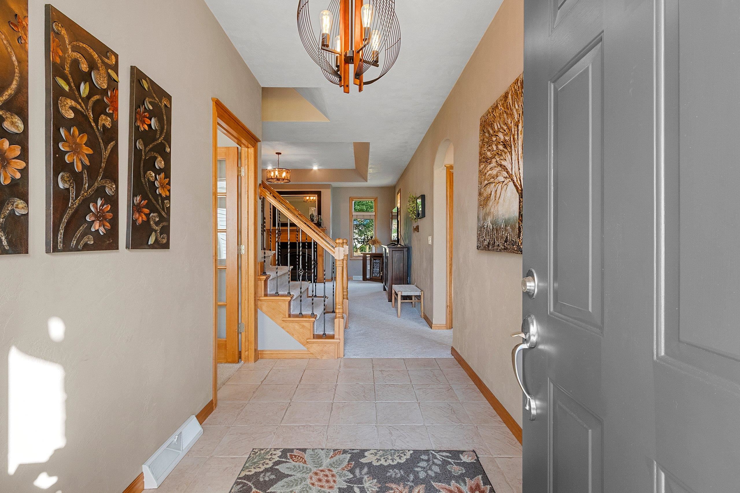 APPLETON, Wisconsin, 54913, United States, 4 Bedrooms Bedrooms, ,3 BathroomsBathrooms,Residential,For Sale,1960996