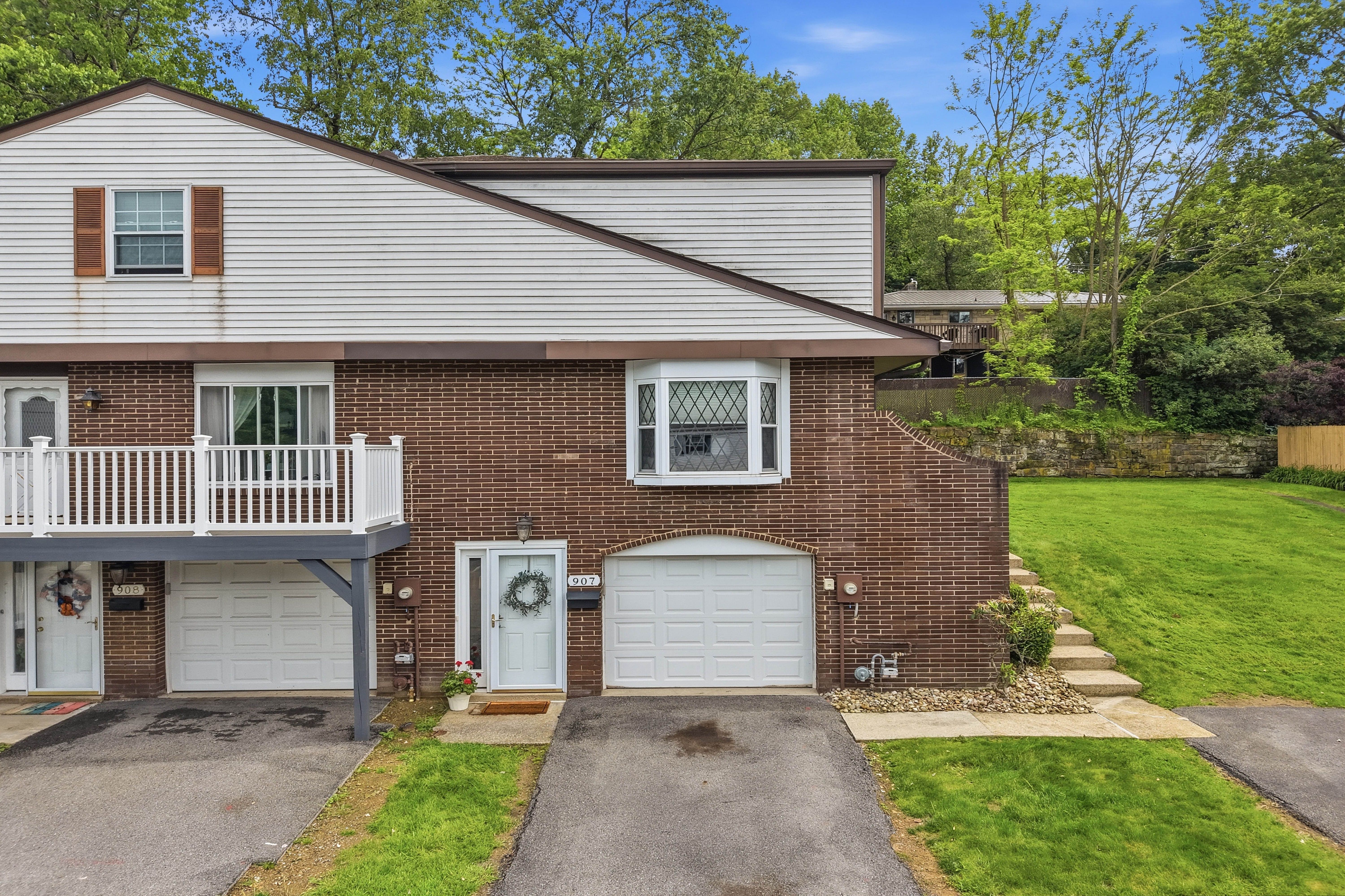 907 Camelot Drive, Pittsburgh, PA 15237 - 物件實景