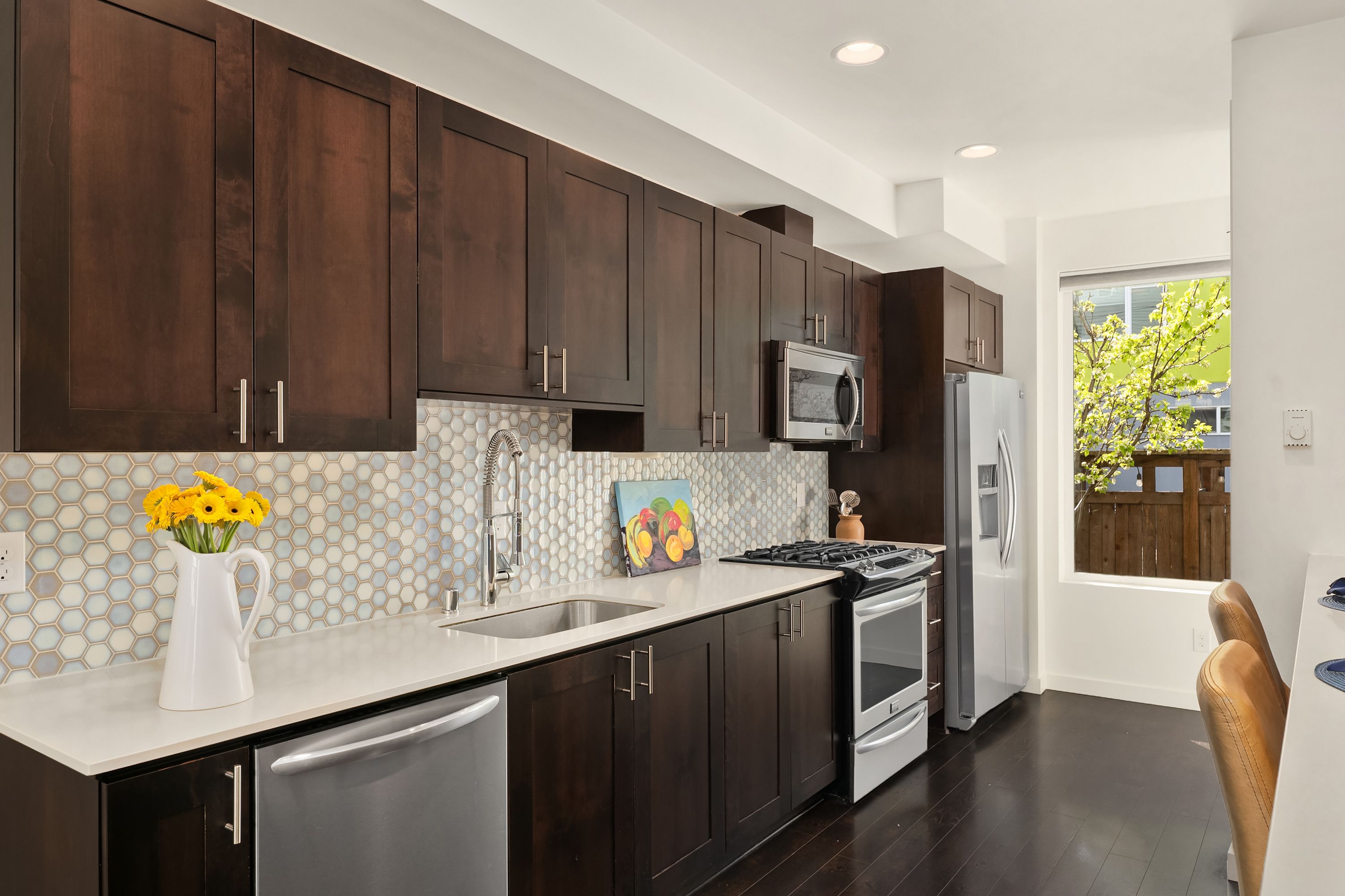  3631 Courtland Place S Unit #B, Seattle, WA 98144 - 物件實景