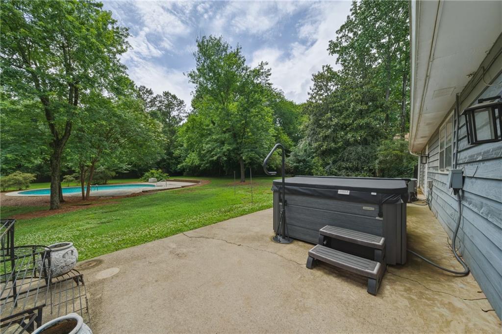 Roswell, Georgia, 30076, United States, 4 Bedrooms Bedrooms, ,3 BathroomsBathrooms,Residential,For Sale,2049337