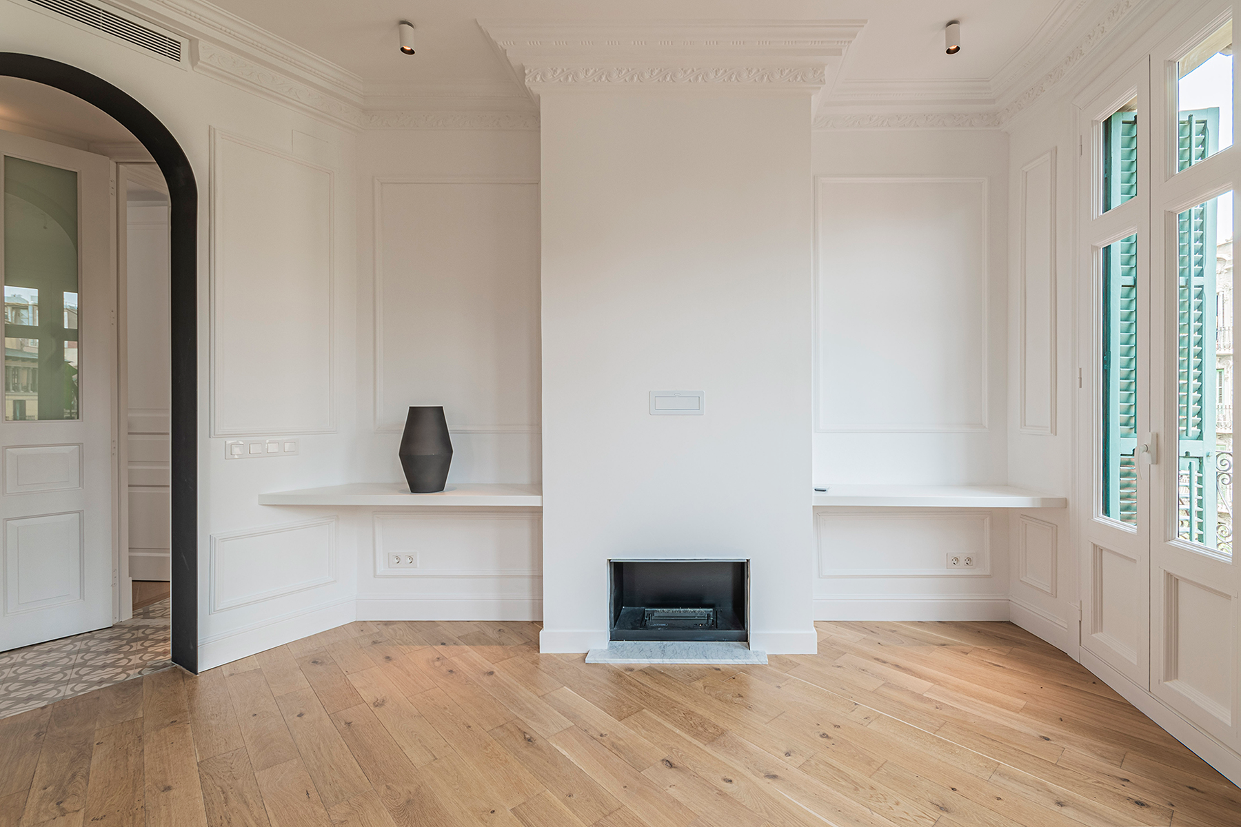  Extraordinary apartment on high floor in central Eixample - 物件實景