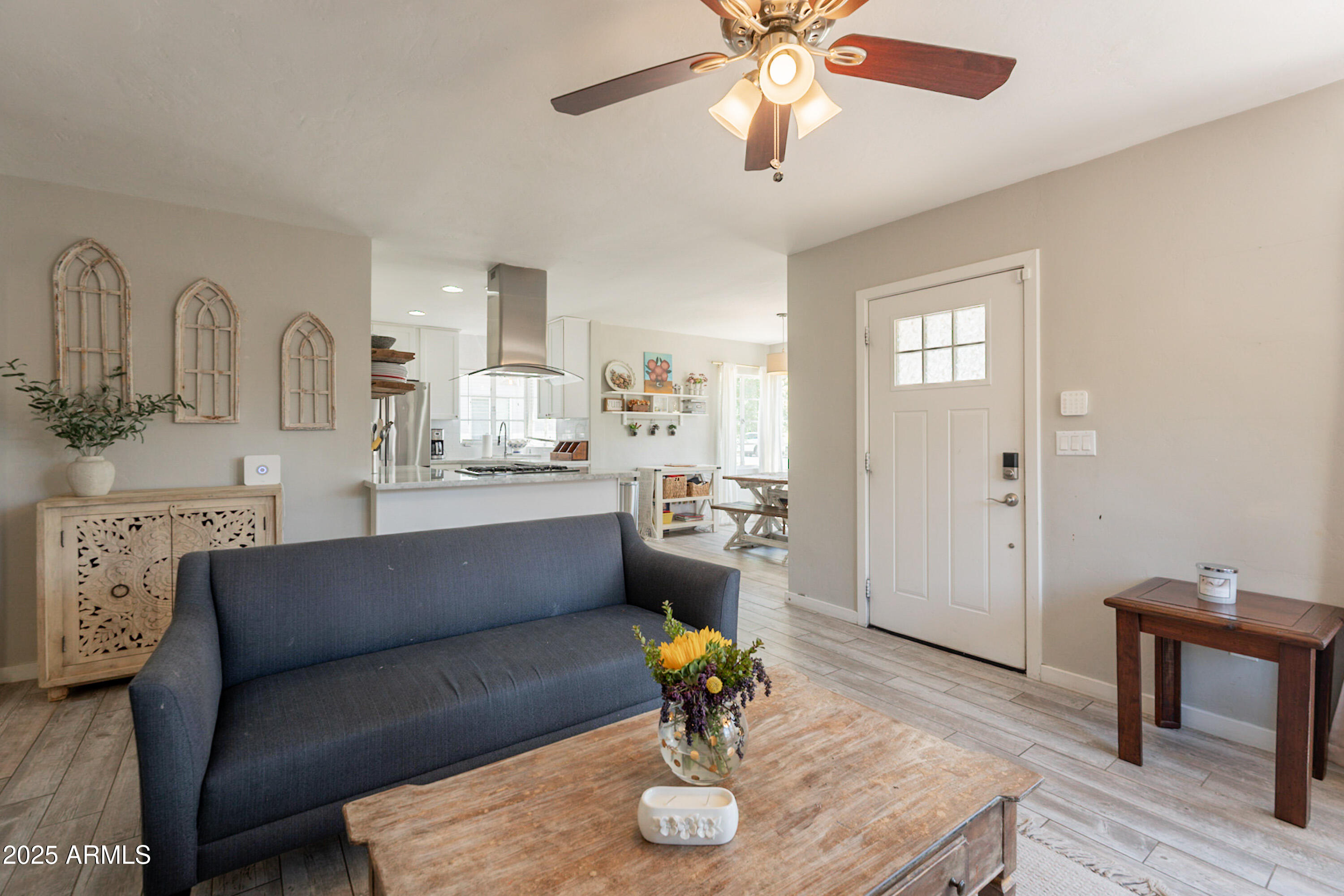 Phoenix, Arizona, 85013, United States, 3 Bedrooms Bedrooms, ,Residential,For Sale,1818806