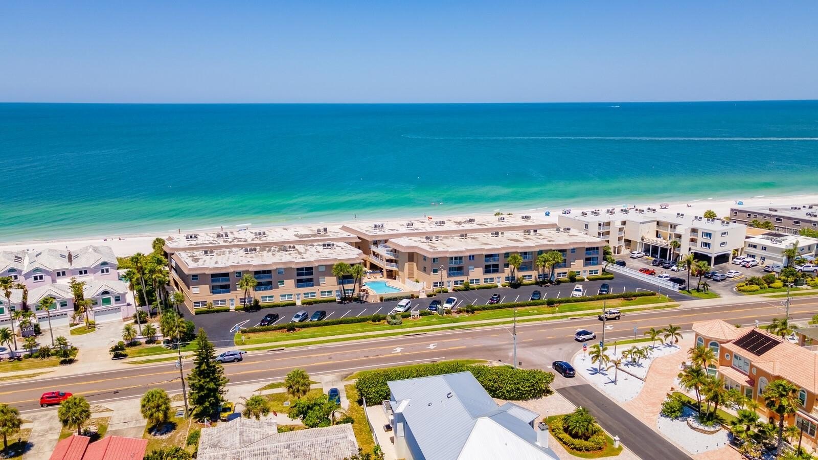 BELLEAIR BEACH, Florida, 33786, United States, 2 Bedrooms Bedrooms, ,2 BathroomsBathrooms,Residential,For Sale,1869457