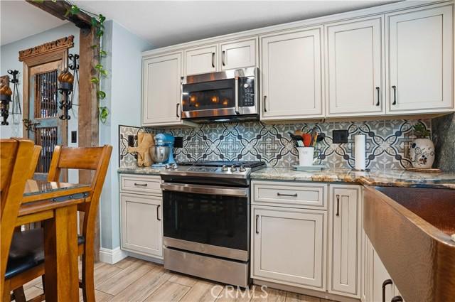 Riverside, California, 92503, United States, 3 Bedrooms Bedrooms, ,1 BathroomBathrooms,Residential,For Sale,1991391