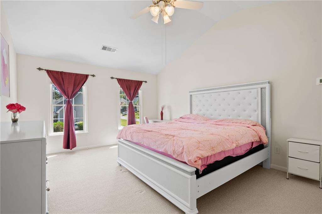 Roswell, Georgia, 30075, United States, 4 Bedrooms Bedrooms, ,3 BathroomsBathrooms,Residential,For Sale,1986078