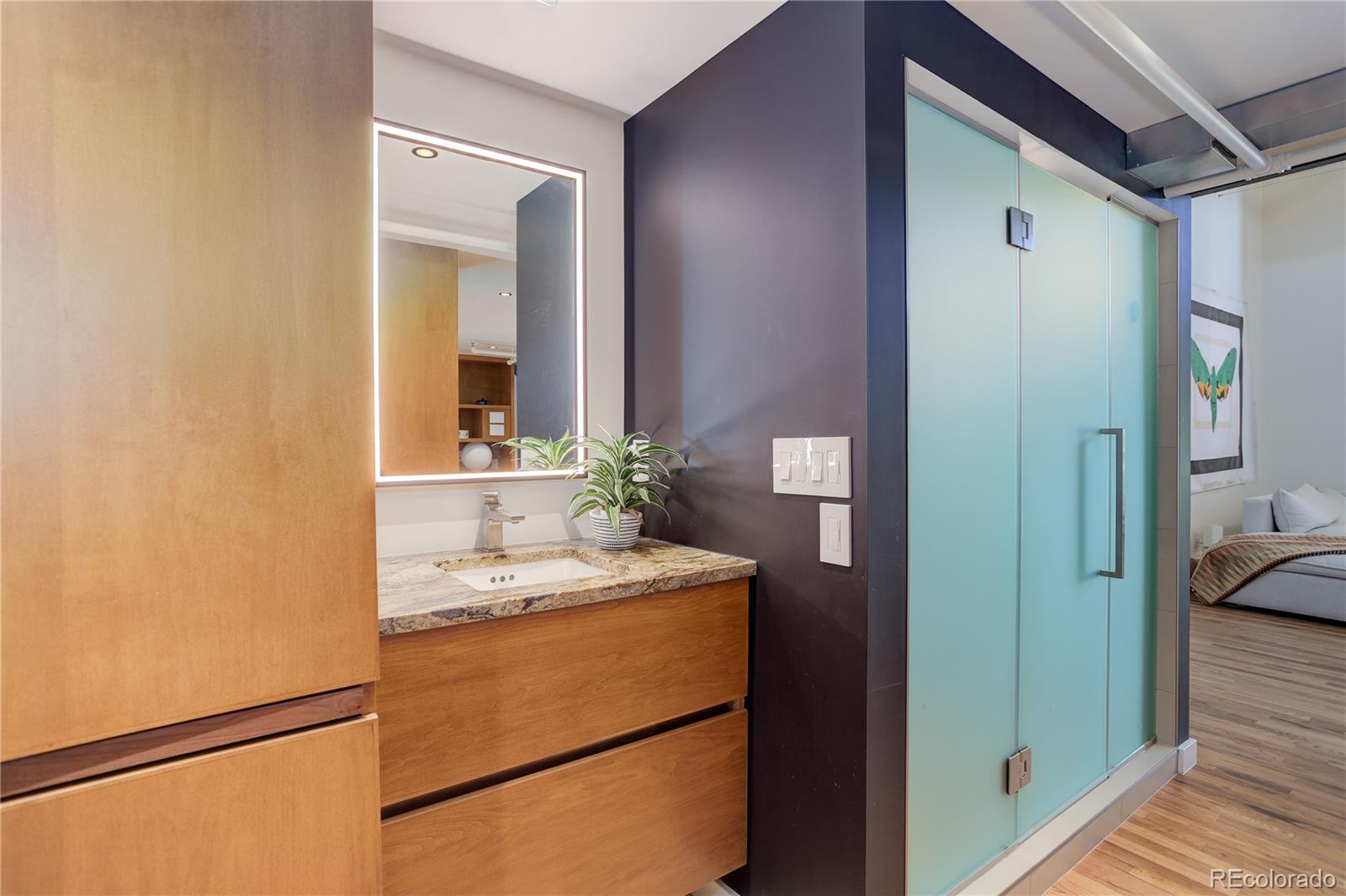 Denver, Colorado, 80205, United States, 1 Bedroom Bedrooms, ,2 BathroomsBathrooms,Residential,For Sale,1804748