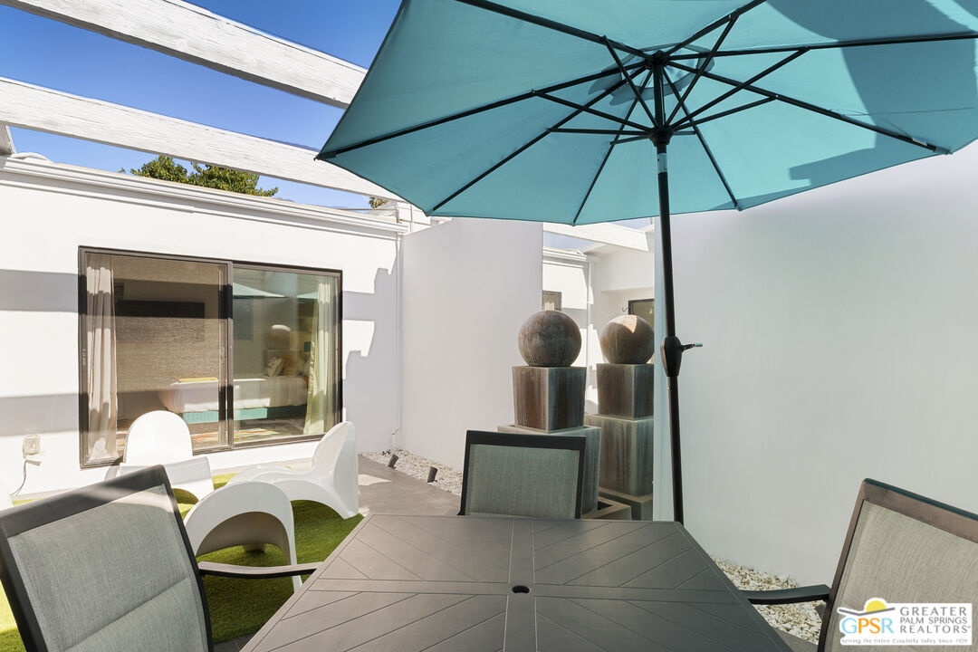 Palm Springs, California, 92264, United States, 2 Bedrooms Bedrooms, ,Residential,For Sale,1779236